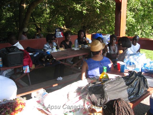 Picnic 084.jpg